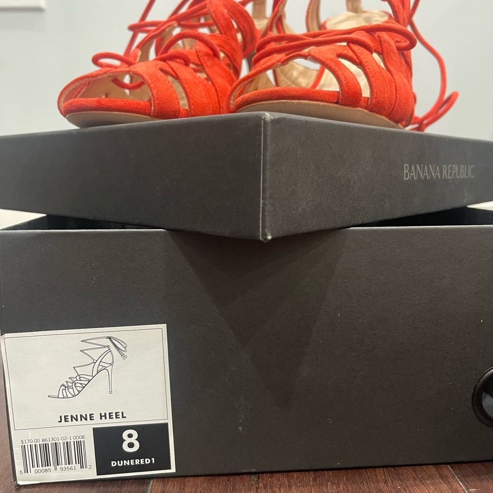 Banana Republic Suede Jenne Heel - Dune Red - Picture 4 of 4